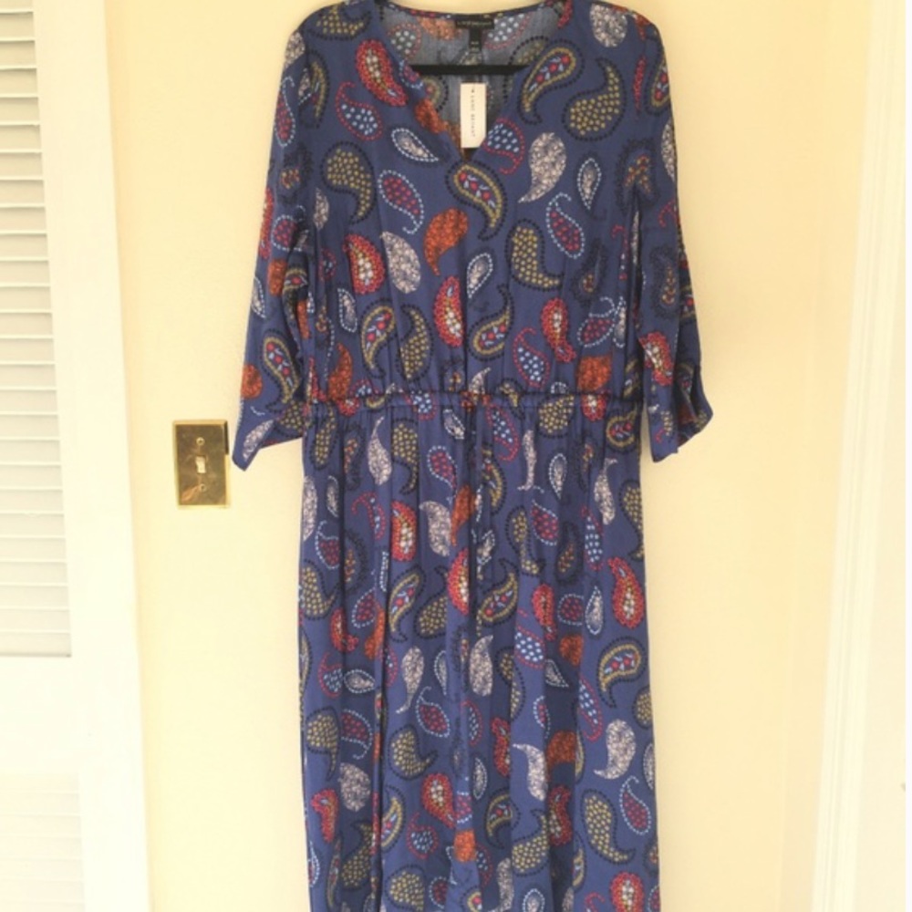 Blue paisley, high-low Dress - New With Tags, Size 18-20